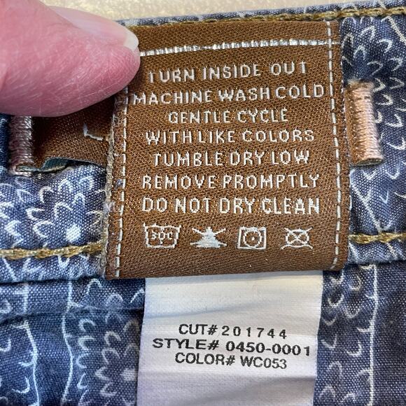 Paige Petite Premium Denim Lauren Canyon Blue Flared Lo Rise Distressed Jeans 25 - Picture 9 of 13